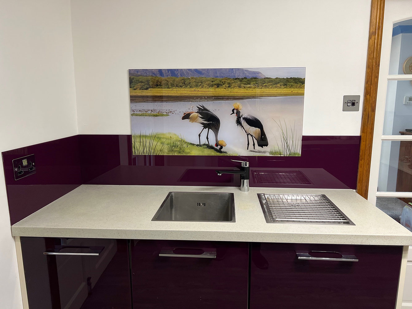 How to Improve Your Kitchen with a Glass Cooker Splashback
